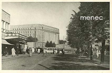 Helsinki, Eduskuntatalo, Bio Rex, busseja 