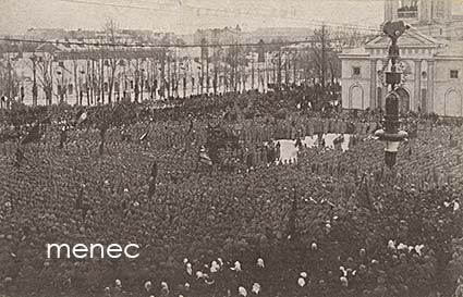 Viipuri, työväen ja sotaväen yhteinen vallankumouksen muistojuhla Raatihuoneen torilla 5.4.1917 