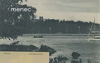 Vaasa, Hovioikeudenpuistikko, veneilijöitä 