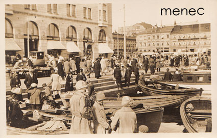 Helsinki, saaristolaisvenekauppaa Kauppatorilla 